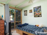 https://images.listonce.com.au/custom/160x/listings/22-joyce-road-seville-east-vic-3139/982/01524982_img_13.jpg?sYf-osT7N-w