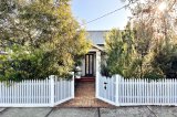 https://images.listonce.com.au/custom/160x/listings/22-keon-street-thornbury-vic-3071/421/01398421_img_02.jpg?I5U6hj3Nvdk