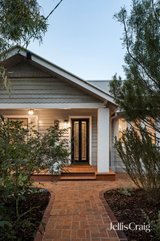 https://images.listonce.com.au/custom/160x/listings/22-keon-street-thornbury-vic-3071/486/01900486_img_18.jpg?sQN7rG7NsuA