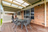 https://images.listonce.com.au/custom/160x/listings/22-kingfisher-avenue-capel-sound-vic-3940/836/01949836_img_16.jpg?WgxJH-Oqft0