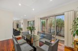 https://images.listonce.com.au/custom/160x/listings/22-kingswood-rise-box-hill-south-vic-3128/744/01734744_img_07.jpg?wSdx5tsAqyY