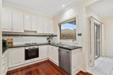 https://images.listonce.com.au/custom/160x/listings/22-kingswood-rise-box-hill-south-vic-3128/744/01734744_img_08.jpg?6XCFOQaQWnY
