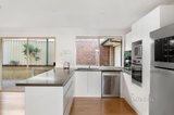 https://images.listonce.com.au/custom/160x/listings/22-lapstone-crescent-yallambie-vic-3085/878/01630878_img_03.jpg?a7xKy8A7rE8