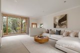https://images.listonce.com.au/custom/160x/listings/22-lilicur-road-montmorency-vic-3094/061/01902061_img_06.jpg?hu7ZymvqPU8