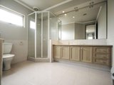 https://images.listonce.com.au/custom/160x/listings/22-mangarra-road-canterbury-vic-3126/295/01685295_img_06.jpg?acvcCRc-3Oc