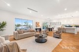https://images.listonce.com.au/custom/160x/listings/22-marianne-way-mount-waverley-vic-3149/764/01911764_img_02.jpg?DbEikZFh1HA