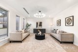 https://images.listonce.com.au/custom/160x/listings/22-marianne-way-mount-waverley-vic-3149/764/01911764_img_05.jpg?ulIxslpaKm4