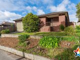 https://images.listonce.com.au/custom/160x/listings/22-mariemont-avenue-wantirna-vic-3152/837/01524837_img_12.jpg?LEIBNLQjpb4