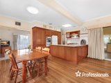 https://images.listonce.com.au/custom/160x/listings/22-marland-road-boronia-vic-3155/029/01526029_img_07.jpg?wUxfizJasaU