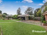 https://images.listonce.com.au/custom/160x/listings/22-marland-road-boronia-vic-3155/029/01526029_img_16.jpg?xsSDpwxNjd8