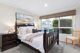 https://images.listonce.com.au/custom/160x/listings/22-marleigh-street-vermont-vic-3133/503/01585503_img_12.jpg?6s7GJhT0Mv8