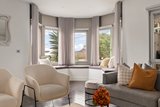 https://images.listonce.com.au/custom/160x/listings/22-mary-street-essendon-vic-3040/633/01988633_img_01.jpg?-Dtk2lQdec4