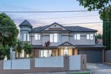 https://images.listonce.com.au/custom/160x/listings/22-mary-street-essendon-vic-3040/633/01988633_img_19.jpg?GZr27jSGVHI