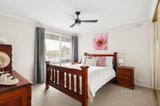 https://images.listonce.com.au/custom/160x/listings/22-melva-crescent-whittington-vic-3219/877/01722877_img_10.jpg?VH499oBZXUo