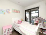 https://images.listonce.com.au/custom/160x/listings/22-mill-avenue-yarraville-vic-3013/773/01202773_img_09.jpg?b7U3F5ZHHfM