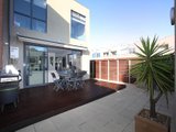 https://images.listonce.com.au/custom/160x/listings/22-mill-avenue-yarraville-vic-3013/773/01202773_img_11.jpg?Jm06XfxArJ8