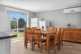 https://images.listonce.com.au/custom/160x/listings/22-monash-street-newstead-vic-3462/204/01474204_img_07.jpg?bhbHz6tB2O8