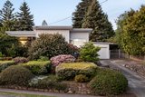https://images.listonce.com.au/custom/160x/listings/22-montalbo-road-ringwood-north-vic-3134/897/01769897_img_01.jpg?Y6AEdfWtaN8