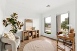 https://images.listonce.com.au/custom/160x/listings/22-mossman-street-lara-vic-3212/956/01921956_img_07.jpg?rRYMAgiFRPY