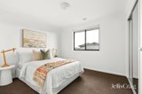 https://images.listonce.com.au/custom/160x/listings/22-mossman-street-lara-vic-3212/956/01921956_img_14.jpg?zWmnTEk0tzI