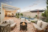 https://images.listonce.com.au/custom/160x/listings/22-mount-view-street-aspendale-vic-3195/951/01947951_img_17.jpg?WKGREMPALdo