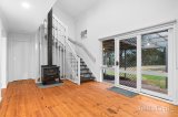 https://images.listonce.com.au/custom/160x/listings/22-murray-road-diamond-creek-vic-3089/831/01610831_img_07.jpg?1GjL_wFCQt8