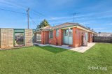 https://images.listonce.com.au/custom/160x/listings/22-nanworen-crescent-bell-park-vic-3215/071/01884071_img_07.jpg?5m5YlPOnj0Y