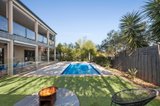 https://images.listonce.com.au/custom/160x/listings/22-neryl-court-mooroolbark-vic-3138/312/01691312_img_26.jpg?GNUDjTWrK9Y