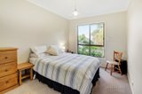 https://images.listonce.com.au/custom/160x/listings/22-nirvana-crescent-bulleen-vic-3105/621/00366621_img_07.jpg?V9EyGJ2Ql1w