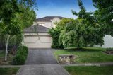 https://images.listonce.com.au/custom/160x/listings/22-oakwood-court-templestowe-vic-3106/910/00987910_img_01.jpg?QHZ41io9cF8