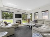 https://images.listonce.com.au/custom/160x/listings/22-paas-place-williamstown-vic-3016/528/01203528_img_04.jpg?y80moH61sdE