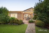 https://images.listonce.com.au/custom/160x/listings/22-packham-street-box-hill-north-vic-3129/331/01987331_img_16.jpg?Cguesxmd-wQ