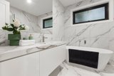 https://images.listonce.com.au/custom/160x/listings/22-philip-avenue-doncaster-vic-3108/449/01953449_img_08.jpg?fnCSU9UlnYc