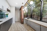 https://images.listonce.com.au/custom/160x/listings/22-pippin-avenue-glen-waverley-vic-3150/511/01421511_img_13.jpg?kC8IqidPcF4