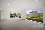 https://images.listonce.com.au/custom/160x/listings/22-pooley-bridge-road-mordialloc-vic-3195/885/01967885_img_10.jpg?zuPLfucDrLI