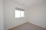 https://images.listonce.com.au/custom/160x/listings/22-red-robin-drive-winter-valley-vic-3358/752/01543752_img_10.jpg?tEZKDLJl108