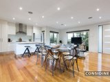 https://images.listonce.com.au/custom/160x/listings/22-roland-avenue-strathmore-vic-3041/322/00847322_img_03.jpg?1xSfuowB0rM