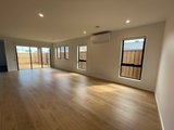 https://images.listonce.com.au/custom/160x/listings/22-rosewood-drive-ocean-grove-vic-3226/301/01899301_img_03.jpg?wgN877UMVKs