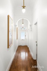 https://images.listonce.com.au/custom/160x/listings/22-ross-street-port-melbourne-vic-3207/824/01951824_img_11.jpg?GMlnwINTrrg