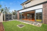 https://images.listonce.com.au/custom/160x/listings/22-saint-cloud-court-mount-waverley-vic-3149/982/01766982_img_02.jpg?FGSXzfAMJ7w