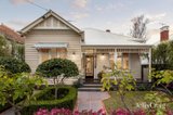 https://images.listonce.com.au/custom/160x/listings/22-selwyn-street-canterbury-vic-3126/914/01978914_img_01.jpg?XNp0ri2wFNY