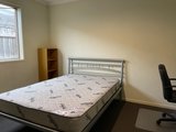 https://images.listonce.com.au/custom/160x/listings/22-senior-court-highton-vic-3216/082/01913082_img_01.jpg?SkOdgb6XkcM