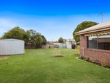 https://images.listonce.com.au/custom/160x/listings/22-seymour-close-grovedale-vic-3216/288/01552288_img_06.jpg?-1O5FU9vIpA