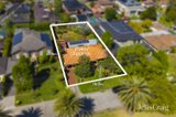 https://images.listonce.com.au/custom/160x/listings/22-sherwood-road-mount-waverley-vic-3149/969/01820969_img_01.jpg?rXQwc0nwO00