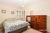 https://images.listonce.com.au/custom/160x/listings/22-sherwood-road-mount-waverley-vic-3149/969/01820969_img_08.jpg?VD29S4DRrnA