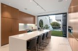 https://images.listonce.com.au/custom/160x/listings/22-south-wharf-drive-docklands-vic-3008/347/01727347_img_05.jpg?QRGfUHmS1j0