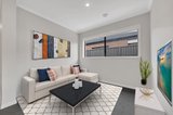 https://images.listonce.com.au/custom/160x/listings/22-spotted-gum-drive-lara-vic-3212/579/01698579_img_06.jpg?sjrDfpXHjeY