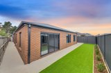 https://images.listonce.com.au/custom/160x/listings/22-spotted-gum-drive-lara-vic-3212/579/01698579_img_15.jpg?C1XNjPu3sfA