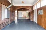 https://images.listonce.com.au/custom/160x/listings/22-st-bernards-drive-keilor-east-vic-3033/670/01057670_img_06.jpg?ChrChatQke0