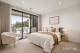 https://images.listonce.com.au/custom/160x/listings/22-stables-circuit-doncaster-vic-3108/878/01951878_img_05.jpg?JBHHdF7lrV8